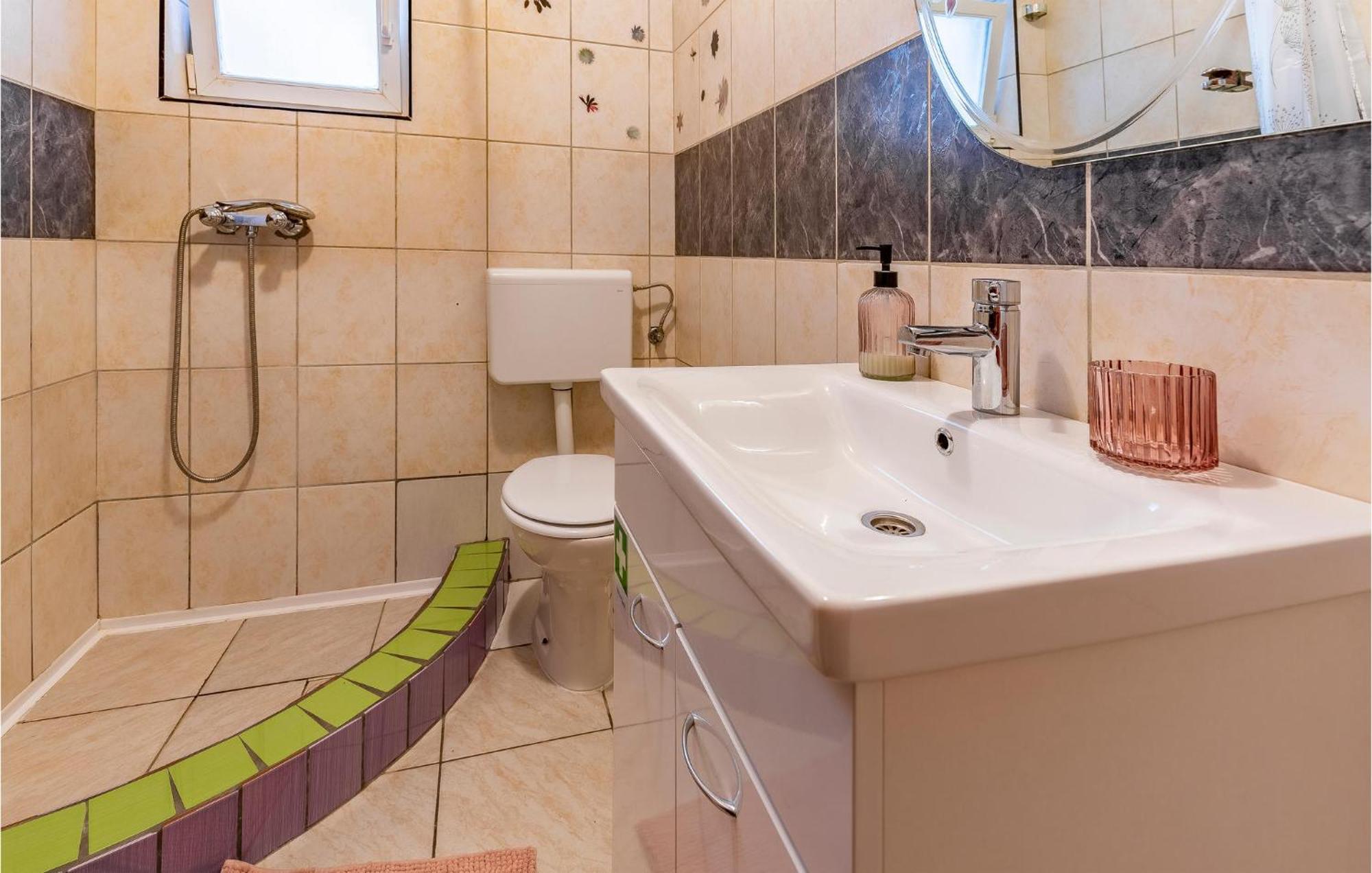 Lovely Apartment In Premantura With Wifi Exteriör bild